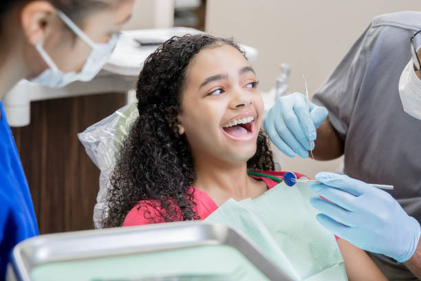 Best Urgent Tooth Repair  in King, WI
